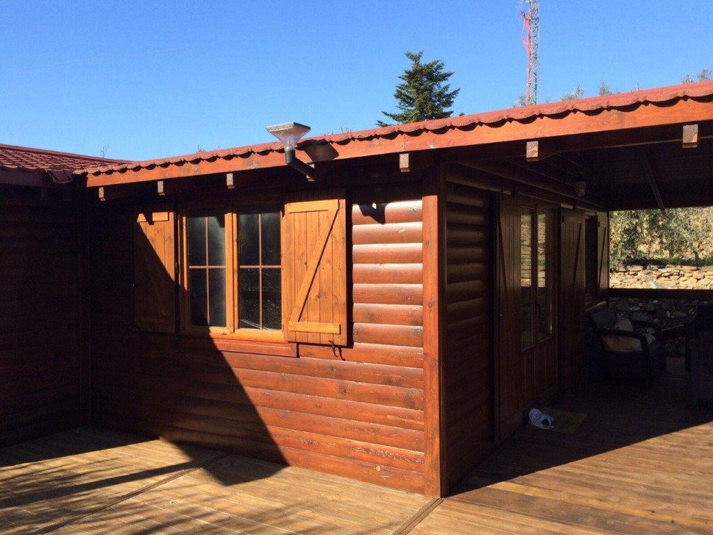 El mantenimiento de las casas de madera y jardín